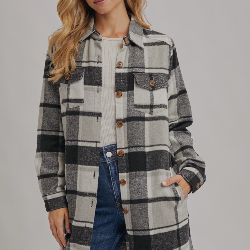 Bluivy Black and Gray Shacket